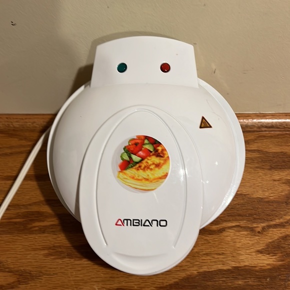 ambiano Kitchen Everyday 4egg 2section Egg Cooker Omelet Maker With